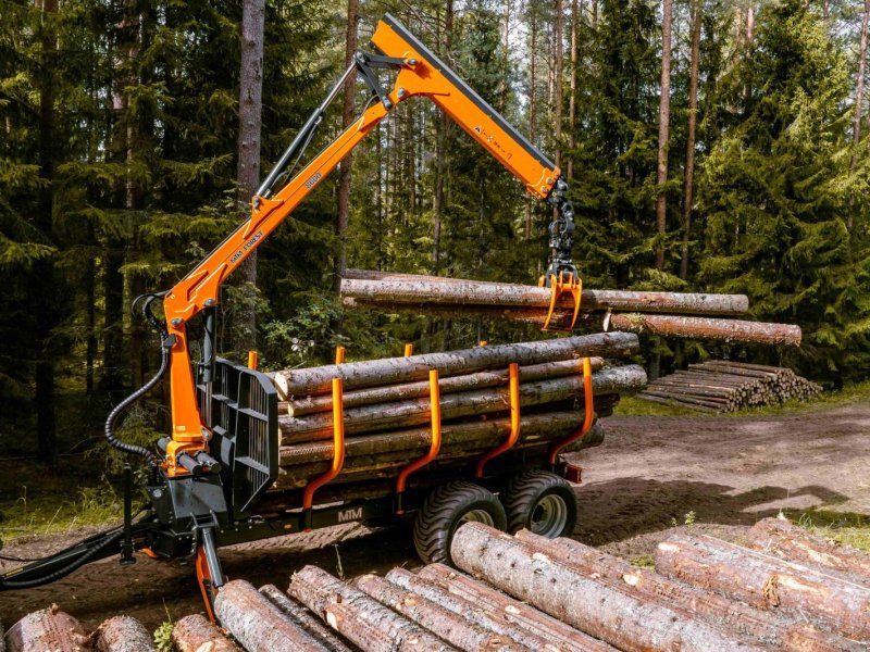 MTM Rückewagen 10-17 Tonnen, 6,6m-9m Forstkran