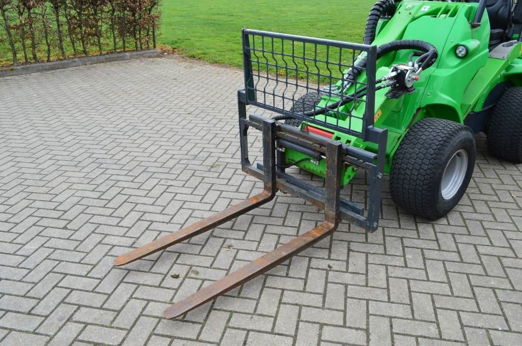 Avant Palletvork met side-shift