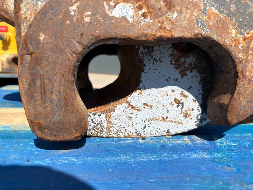 Miller EC290 / EC300 Geith