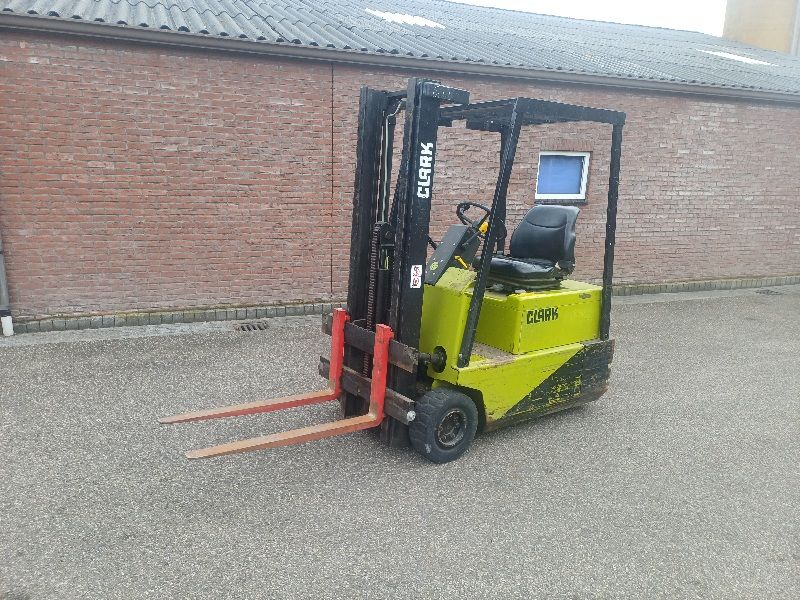 Clark TM 15L Elektrische heftruck