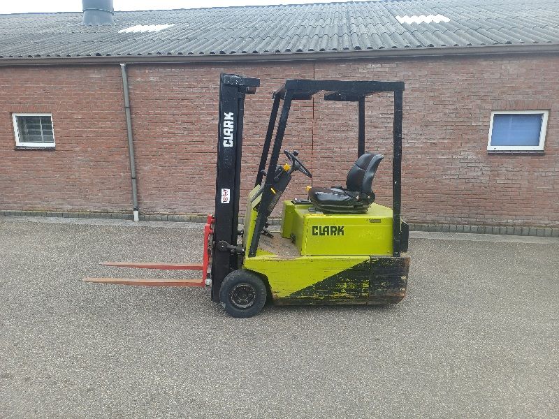 Clark TM 15L Elektrische heftruck