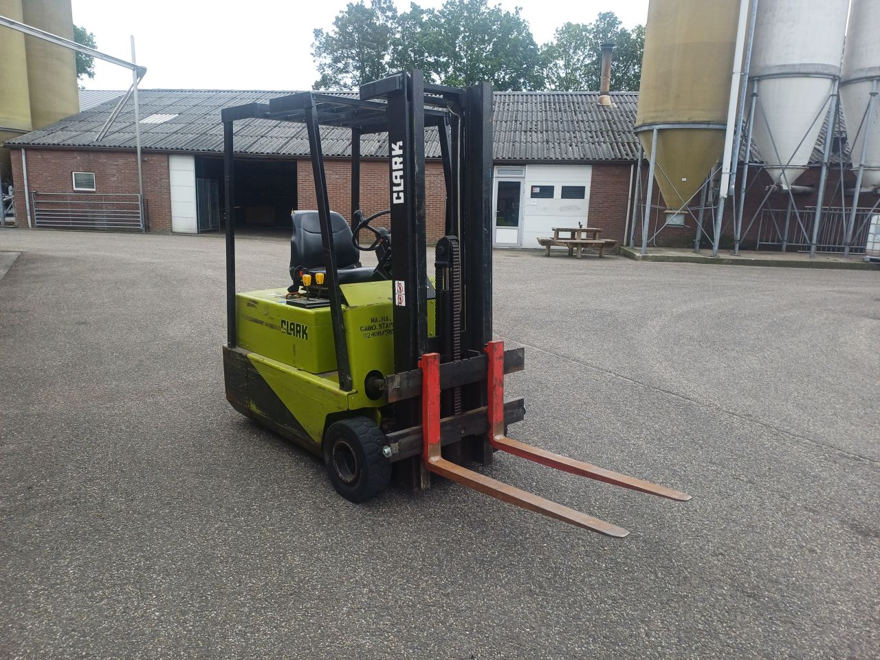 Clark TM 15L Elektrische heftruck