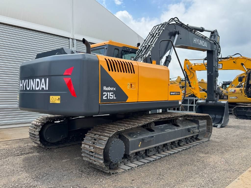 Hyundai R215L *2026 Model* - Hammer Lines