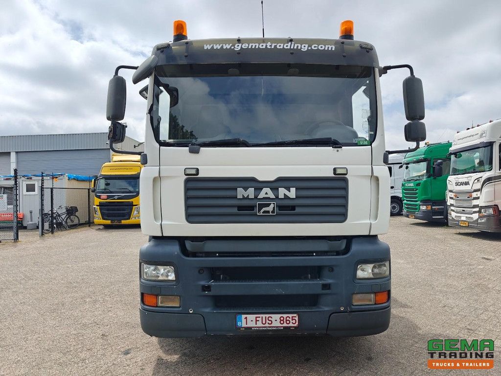 MAN TGA 26.320 6x2/4 Day Cab Euro5 - Tipper 5.6m + Hydraulic Side Boards + Hiab 166E-5 HIPRO Radio-Controlled 5th/6th Function - Towing Hook