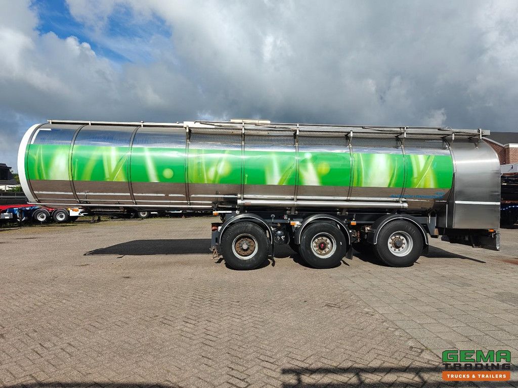 Burg O-3-45T 34.500 l – 1 Abteil – Milchtank – 2 (Tridec) Lenkachsen – Hydraulische Entladepumpe