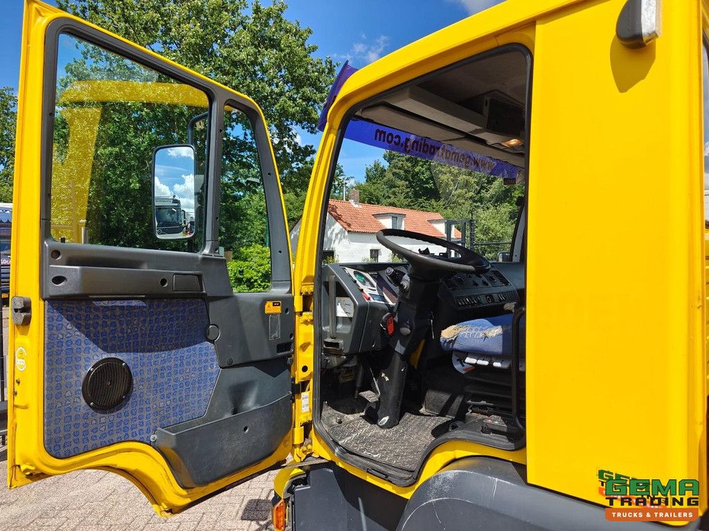 MAN L33 8.185 LLC 4x2 Tageskabine Euro3 - Tischer 3000 - Schaltgetriebe - Seilwinde 3000 kg