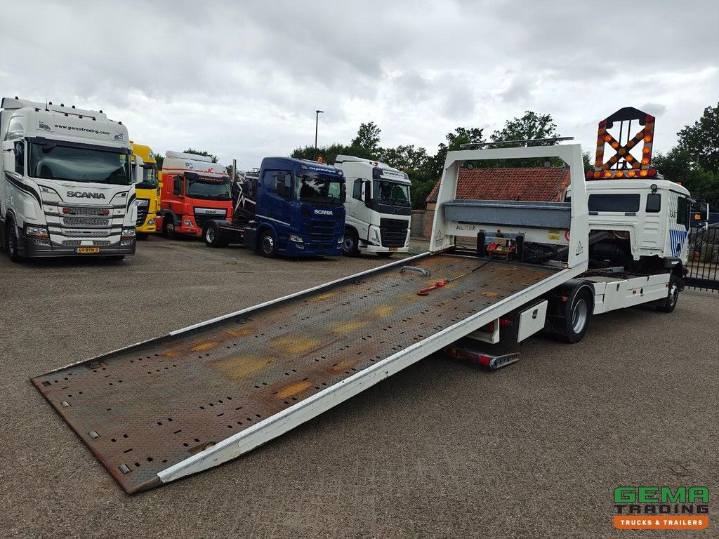MAN TGM 12.250 4x2 SlaapCabine Euro5 - Falkom FAS5000 + 3000KG Bril + Lier - Afstandbediening - AHW Koppeling