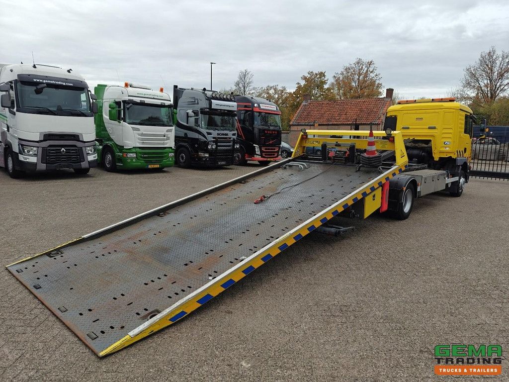 MAN TGM 12.250 4x2 Day cab (6 pl) Euro5 - Falkom FAS5000 + FAL2000 + Winch 3600KG - Remote control
