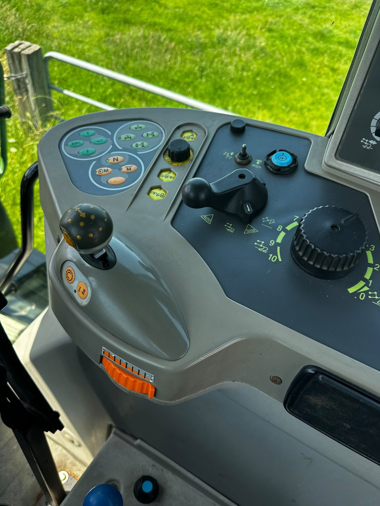 Fendt 312 Vario TMS met voorlader
