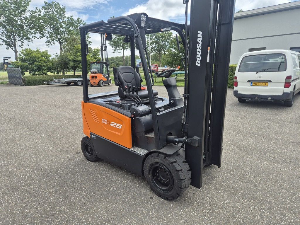 DOOSAN B25X-7 Plus Elektrisch 2,5 Ton, mast 3F601 Nieuw 2023