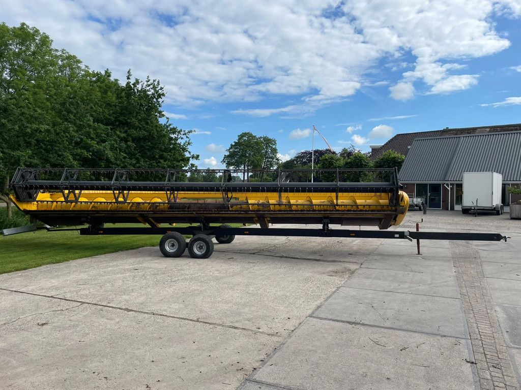 New Holland CR 980 9 meter maaibord Airco