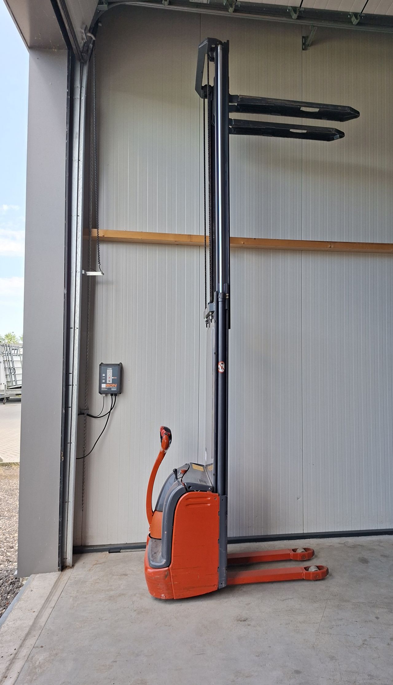 Elektrische stapelaar Linde L10 3900 mm 1000 kg