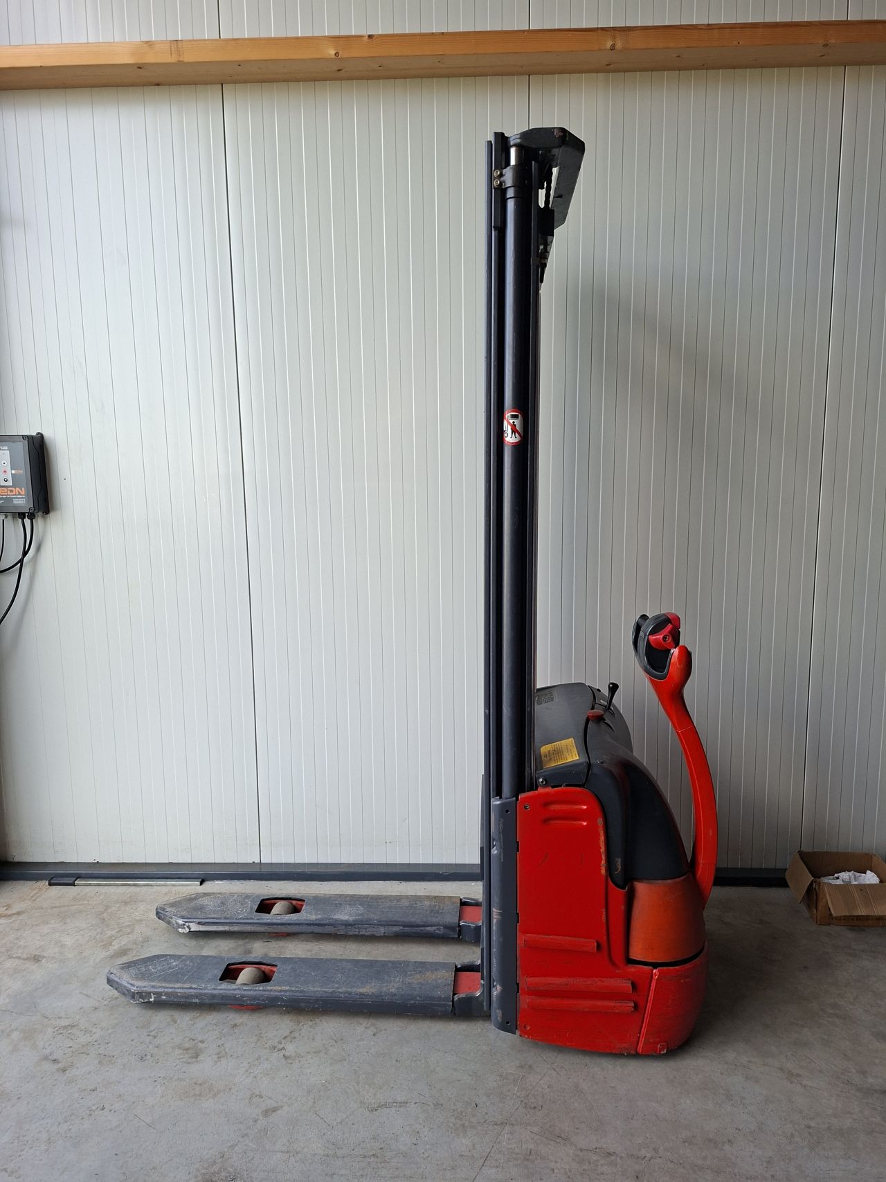 Elektrische stapelaar Linde L10 3900 mm 1000 kg