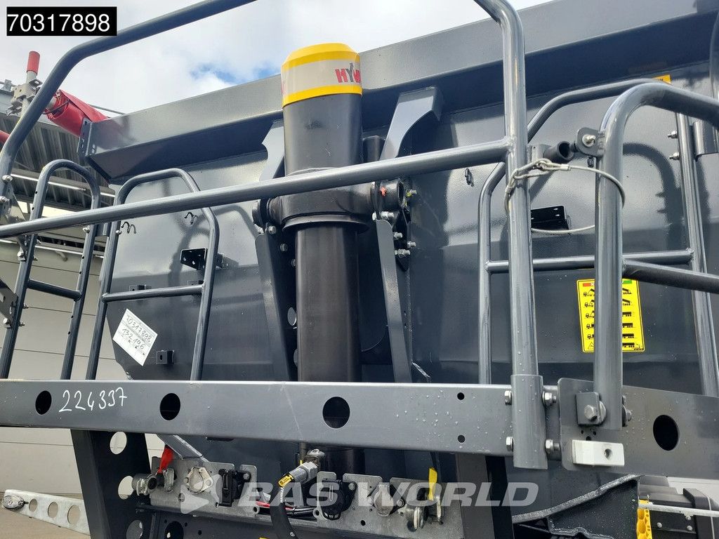 Kässbohrer XS 3 axles NEW 2x Liftaxles 24m3 Steel Tipper