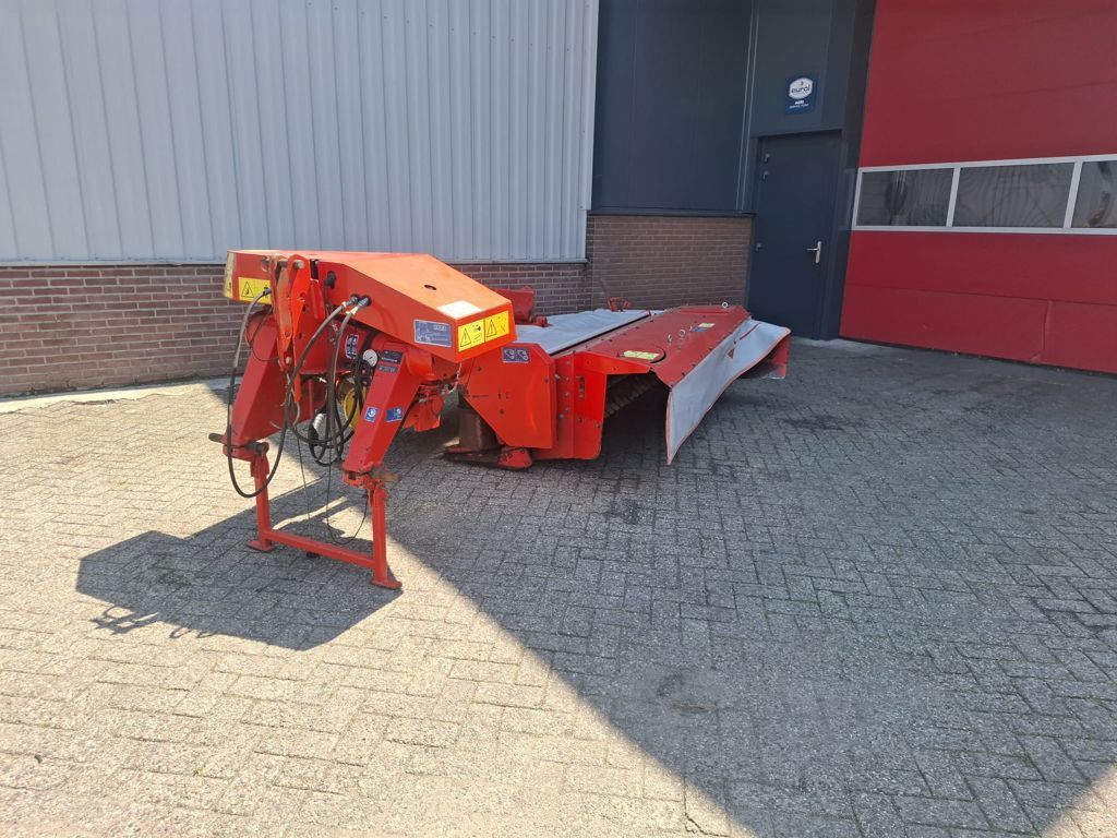 Kuhn FC 313