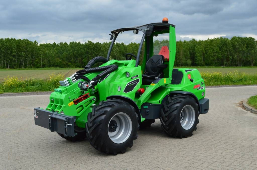 Avant 860i TDS Kniklader/Shovel