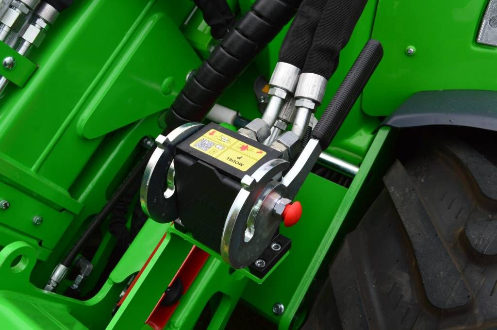 Avant 860i TDS Kniklader/Shovel