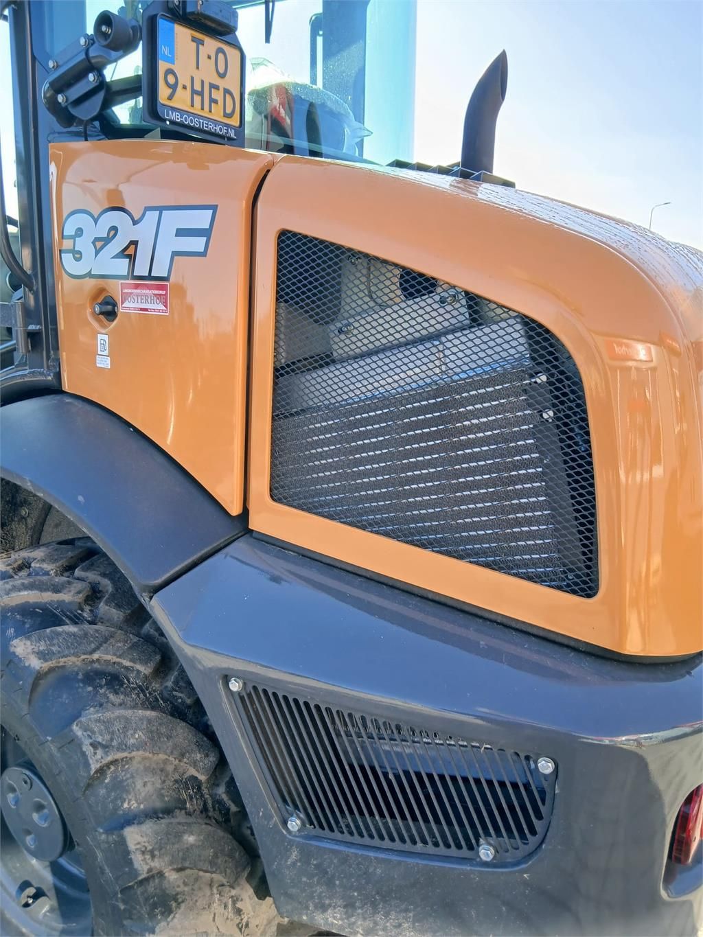 CASE Construction 321F