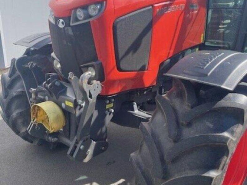 Kubota M125GIV