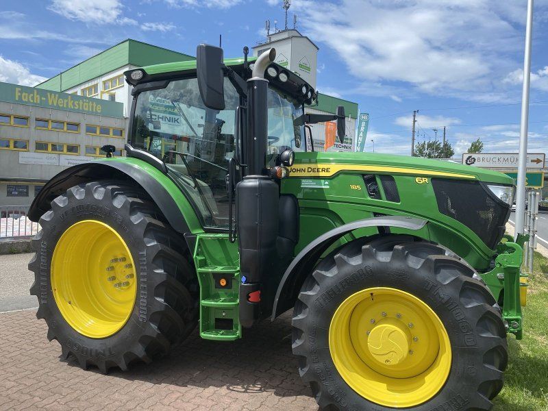 John Deere 6R185