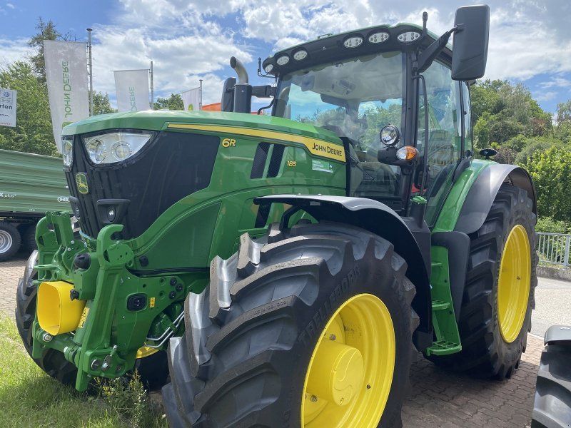 John Deere 6R185