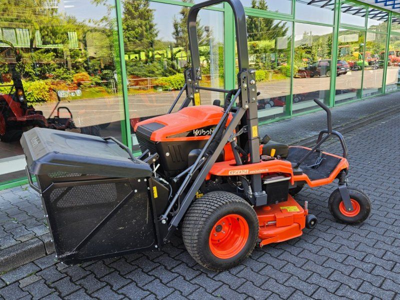 Kubota GZD 21