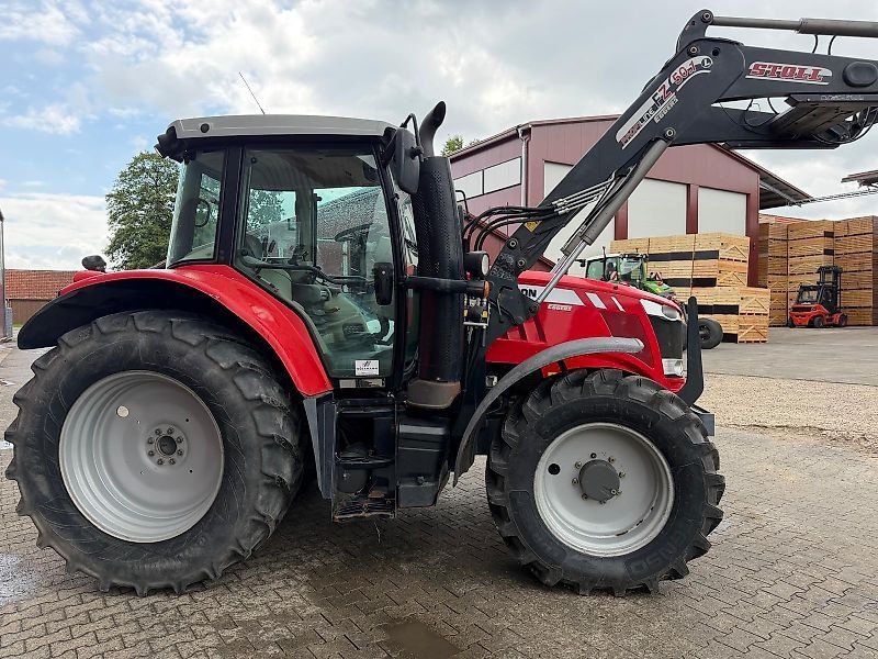 Massey Ferguson 6614 Dyna-6 mit Stoll- Frontlader