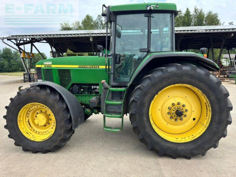 John Deere 7810