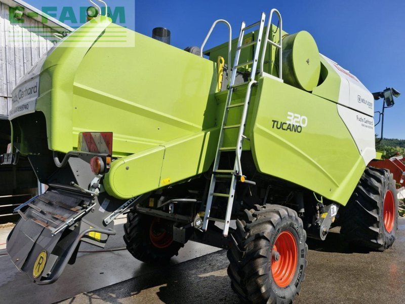 Claas Tucano 320