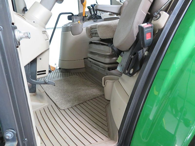John Deere 6175M , AutoQuad Plus, Powr Quad
