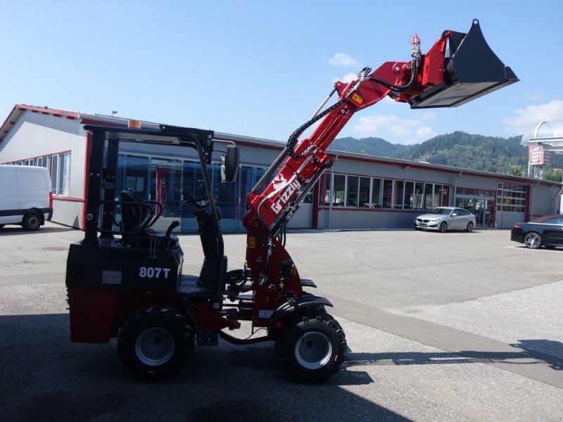 Grizzly 807 Teleskop Lader 4x4! 2 Jahre mobile Garantie