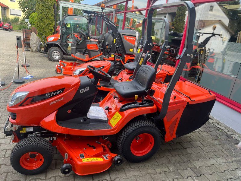 Kubota GR 2120 II