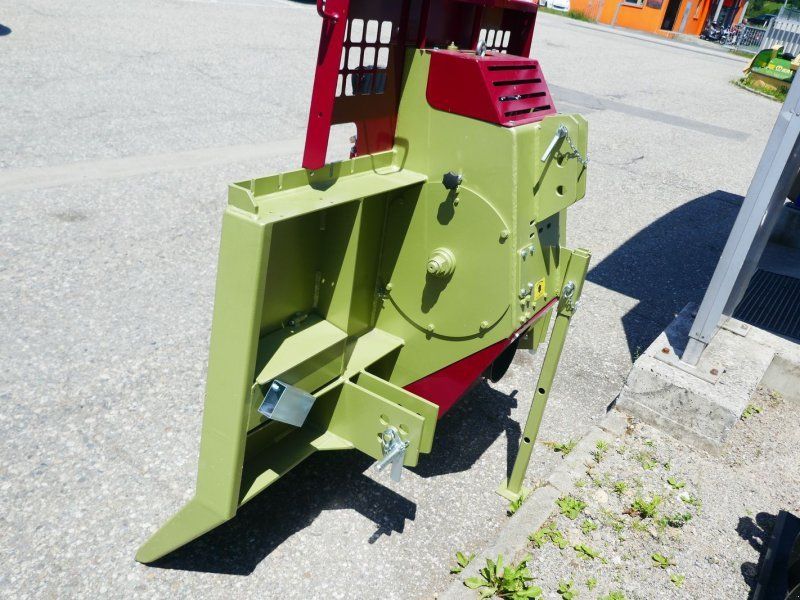 Holzknecht HS 650