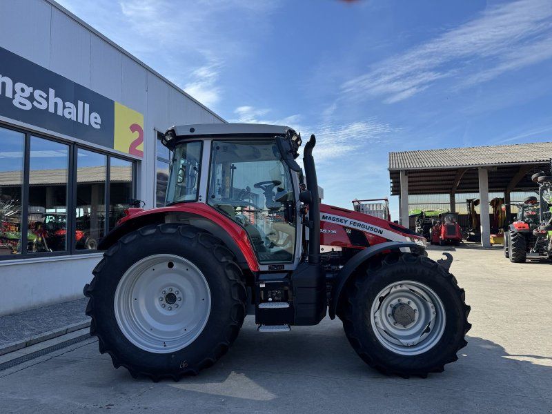 Massey Ferguson 5S.115