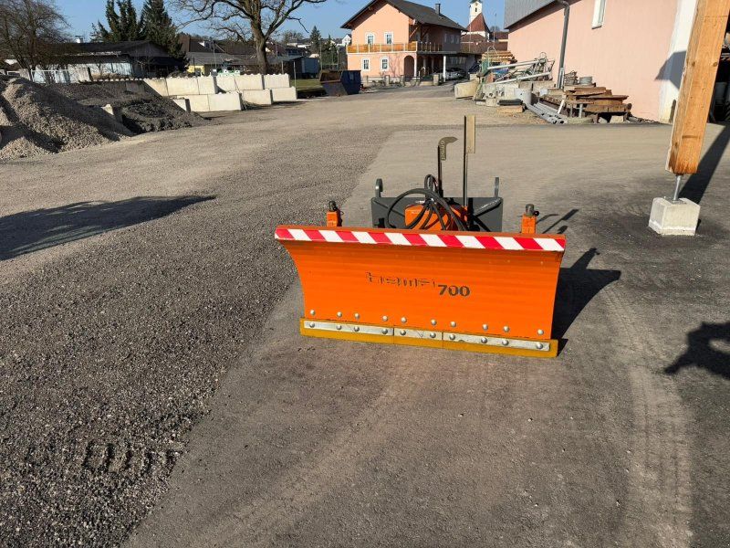 Bema 700 Schneeschild