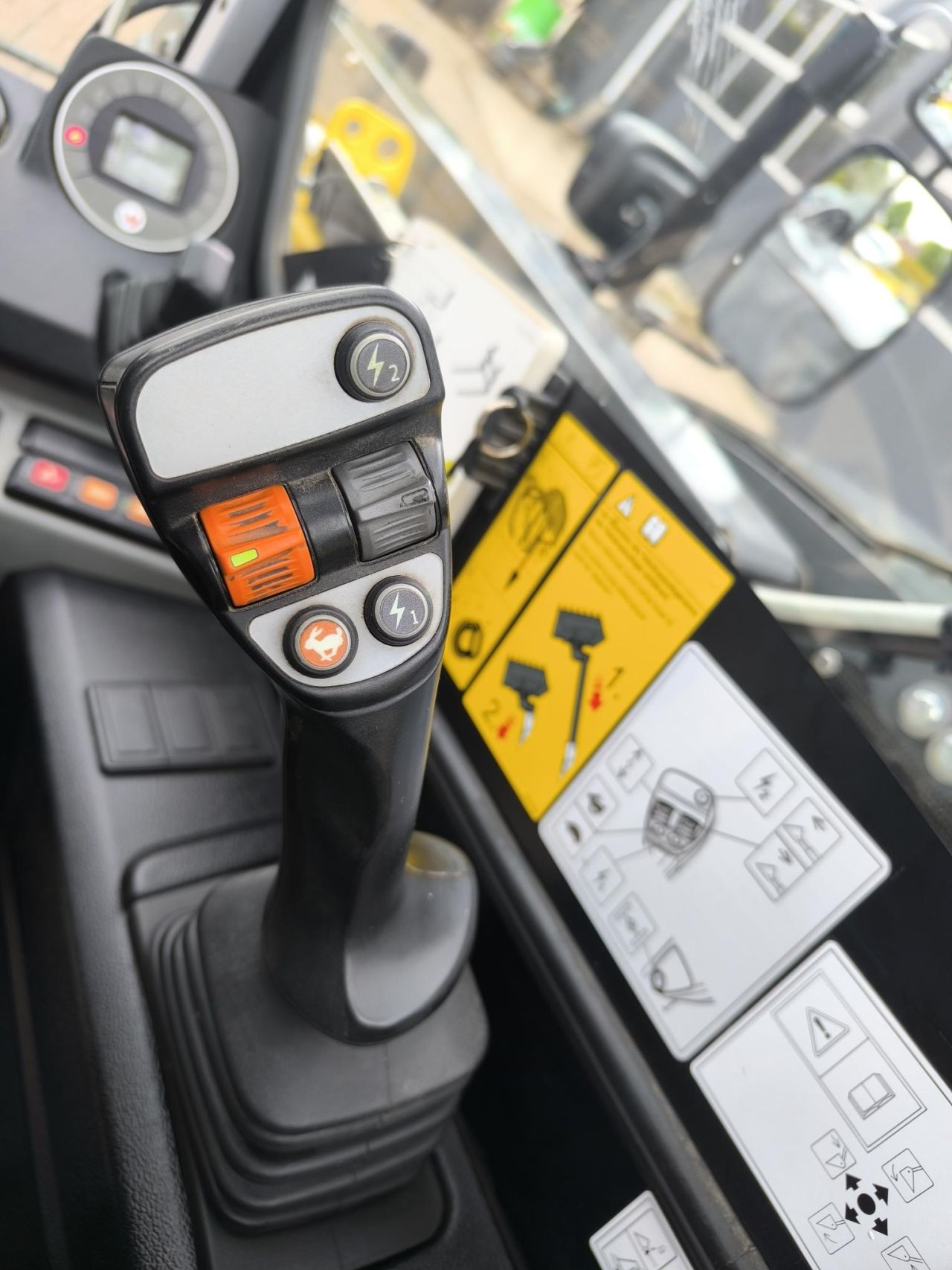 WACKER NEUSON TH412