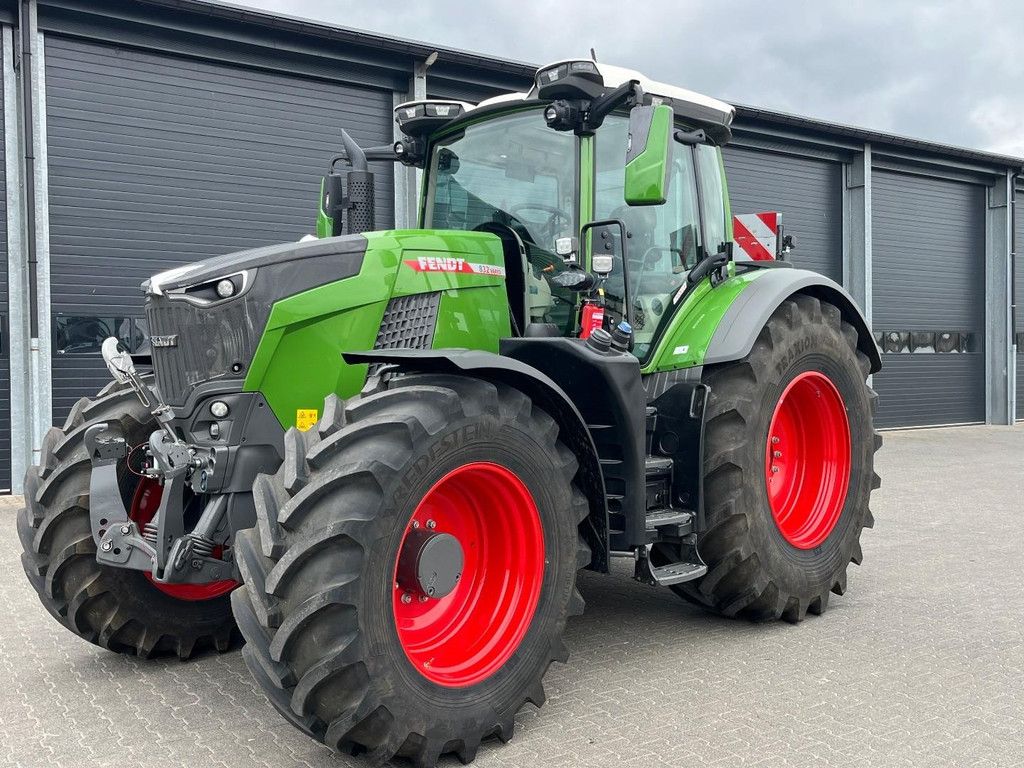 FENDT 832 WG4751