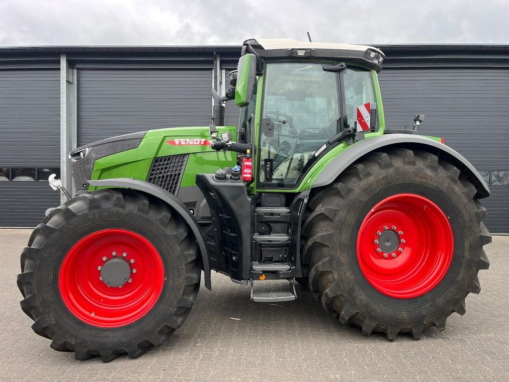 FENDT 832 WG4751