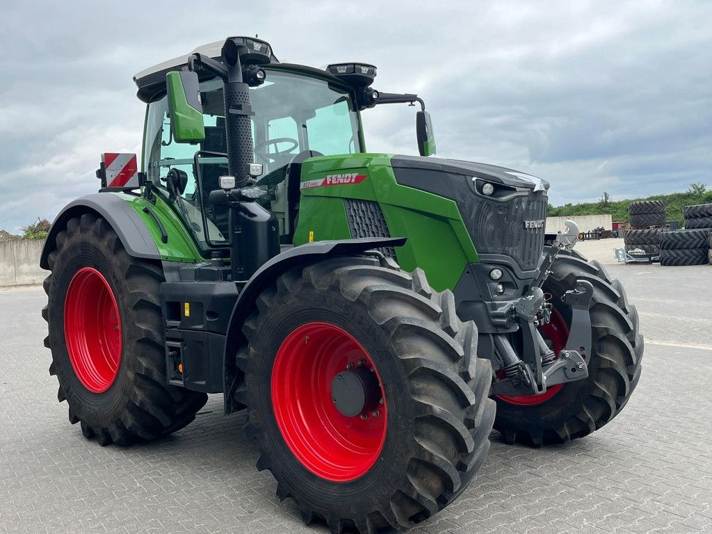 FENDT 832 WG4751