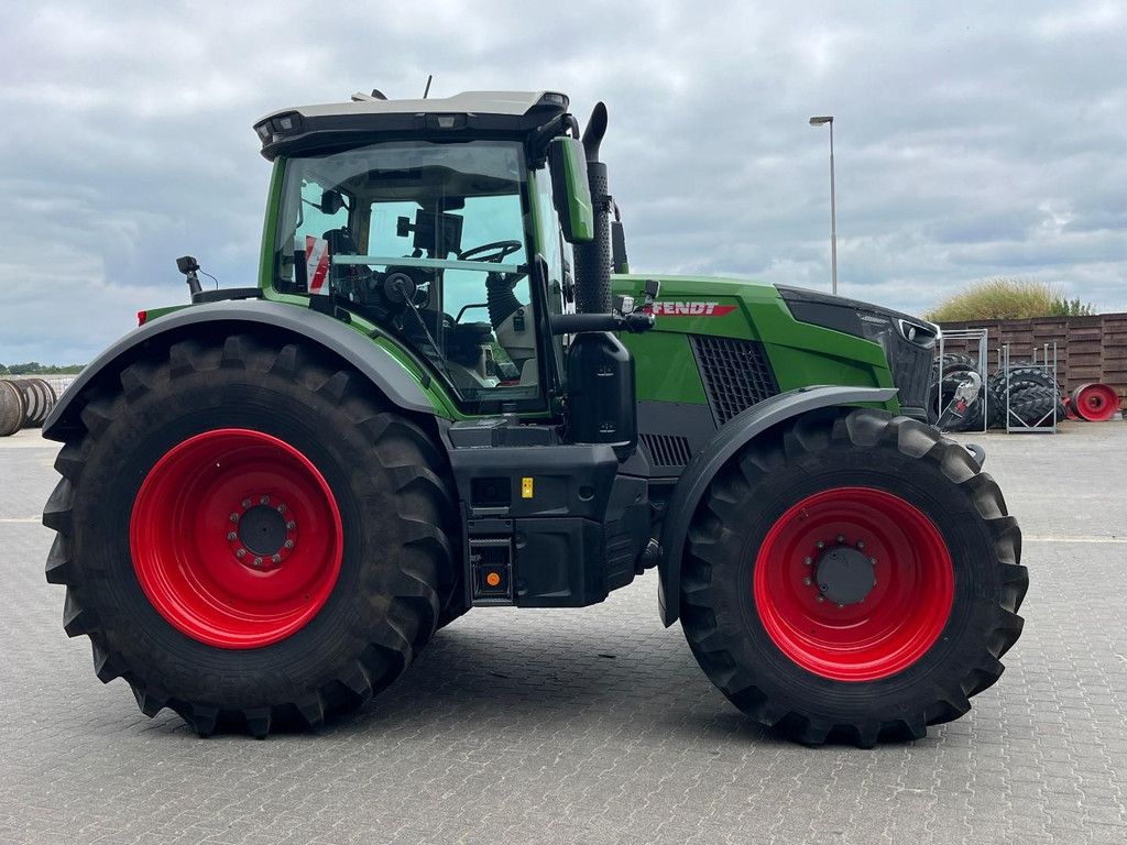 FENDT 832 WG4751