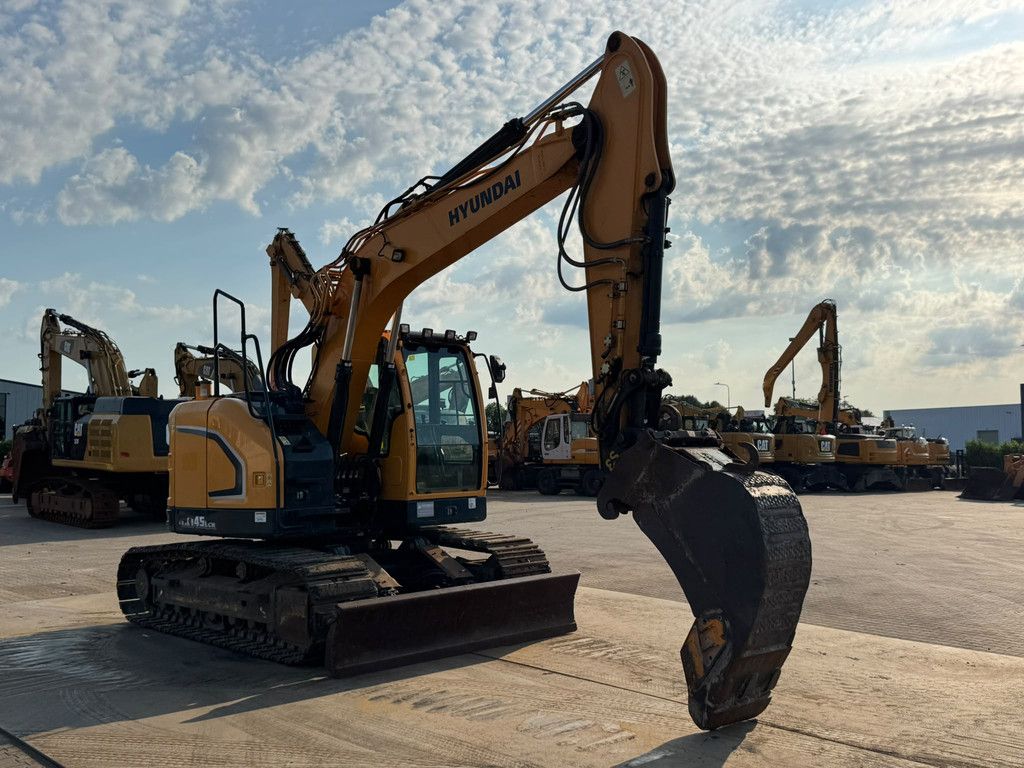 Hyundai HX145LCR