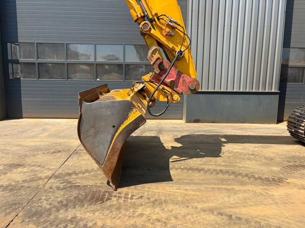 Hitachi ZX350LCN-3