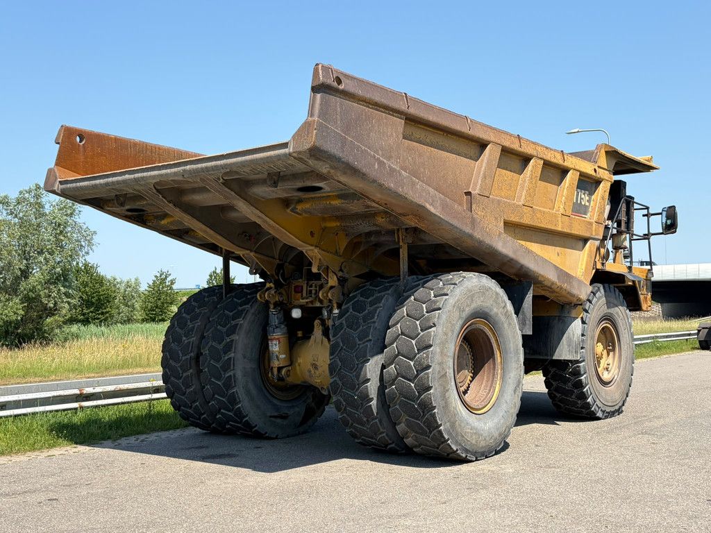 Caterpillar 775E