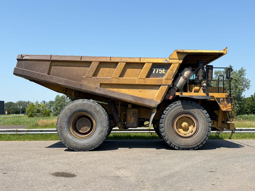 Caterpillar 775E