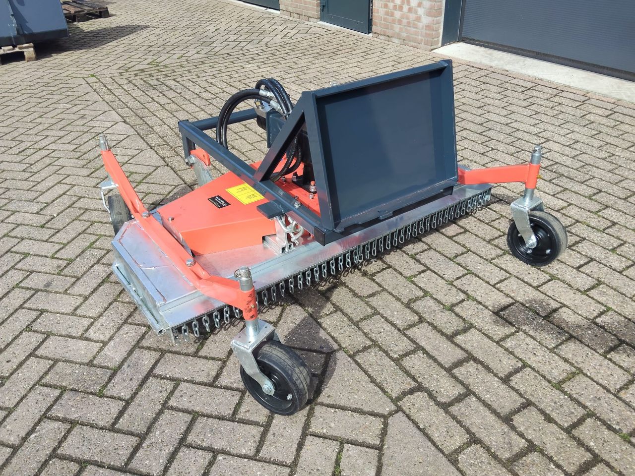 Weiland bloter 1.50/1.80 met shovel aansluiting naar keuze