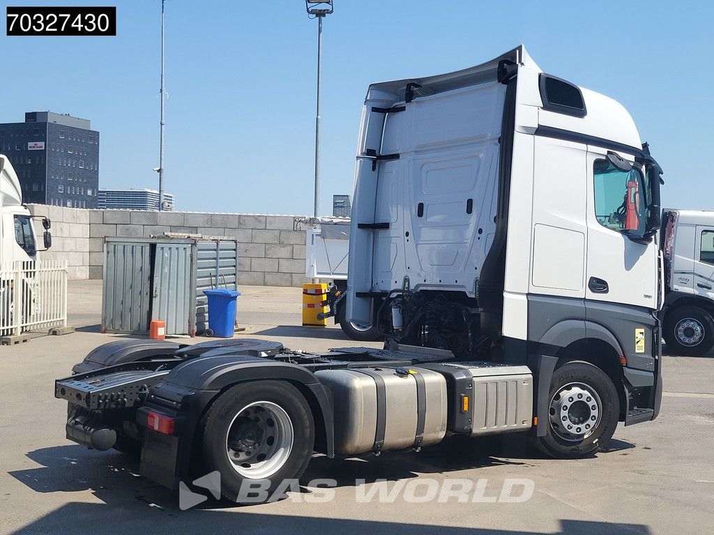 Mercedes Actros 1851 4X2 BigSpace 2x Tanks Standklima
