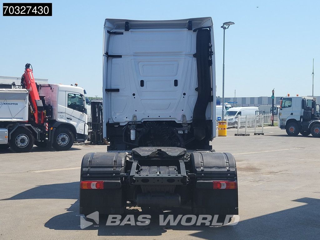 Mercedes Actros 1851 4X2 BigSpace 2x Tanks Standklima