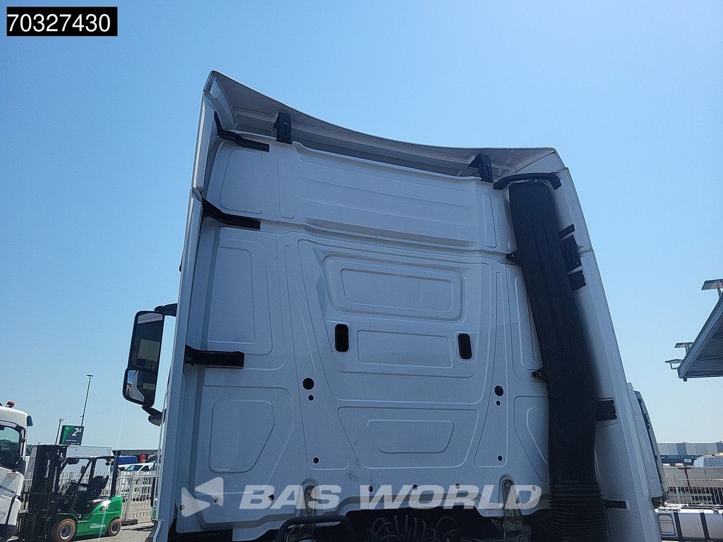 Mercedes Actros 1851 4X2 BigSpace 2x Tanks Standklima
