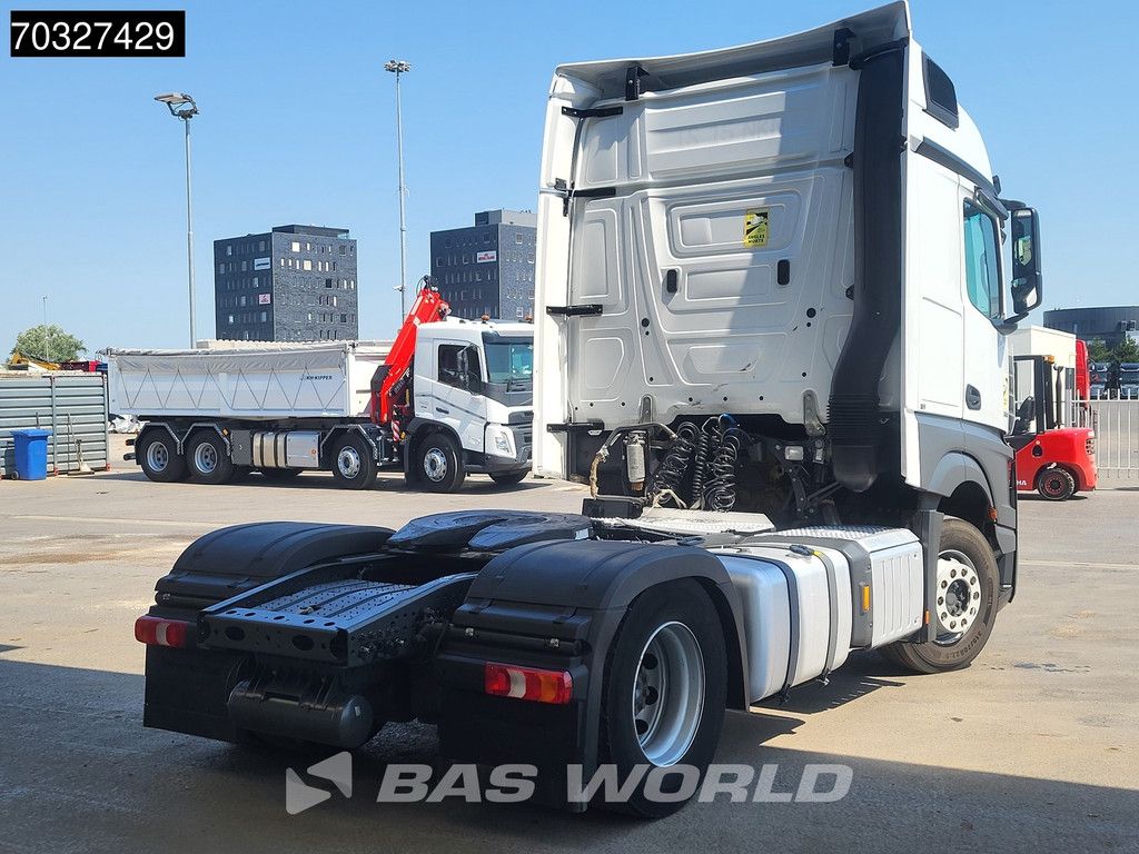 Mercedes Actros 1851 4X2 BigSpace 2x Tanks Standklima
