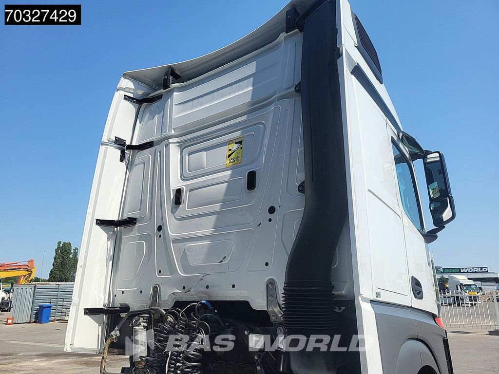 Mercedes Actros 1851 4X2 BigSpace 2x Tanks Standklima